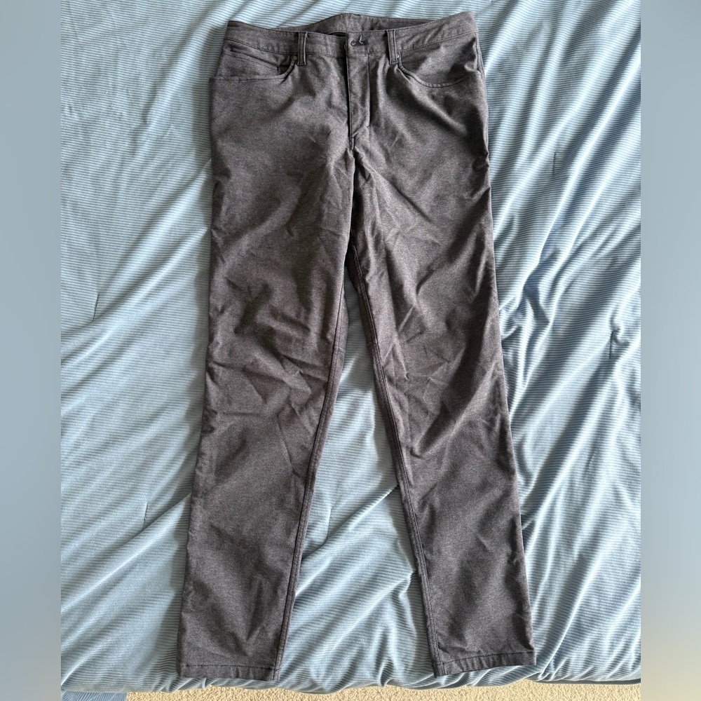 lululemon athletica Gray Sweatpants